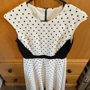 London Times Mid-Length Dress